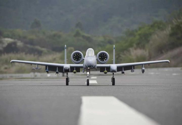 Image du produit Freewing A-10 Thunderbolt II 80MM Super Scale Twin Jet PNP EDF "V2" (Avion à réaction)