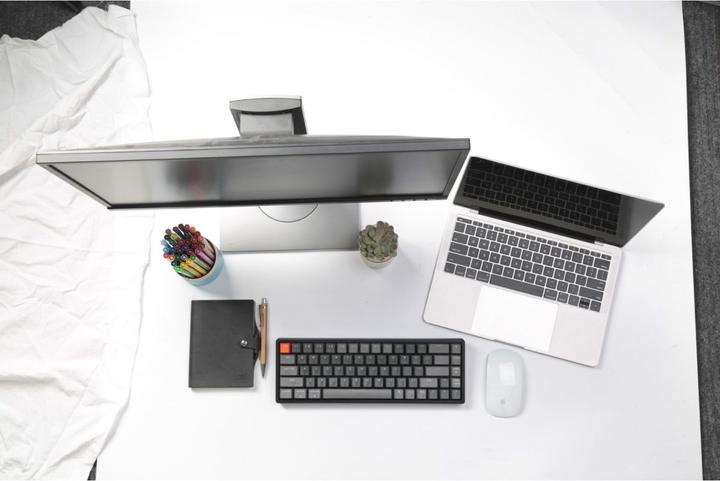 Actual product image Keychron K6 (DE, Cable, Wireless)