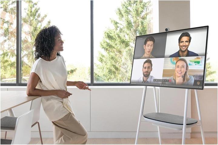 Produktbild APC Smart-UPS mobiler Akku für Microsoft Surface Hub 2 (400 VA, 388 W, Standby USV)