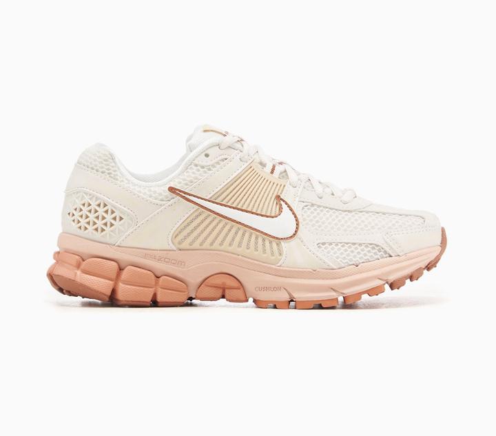 Image du produit Nike Women's Zoom Vomero 5 (36)
