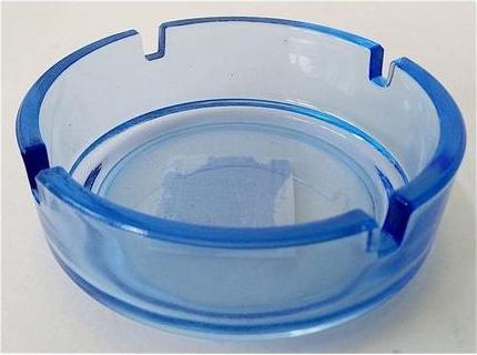 Image du produit Best Choice Aschenbecher Glas bunt sortiert 10,5x3,8cm