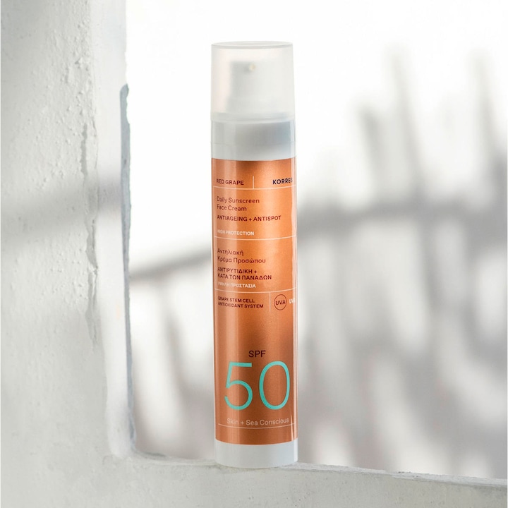 Produktbild Korres Red Grape Daily Sunscreen Face Cream Antiageing + Antispot SPF 50 (Sonnencreme Gesicht, SPF 50, 50 ml, 50 g)