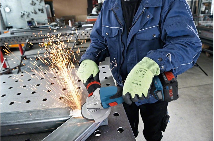 Image du produit Bosch Professional GWS 18V-15 C (125 mm)