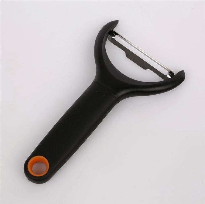 Actual product image Fiskars Vegetable peeler