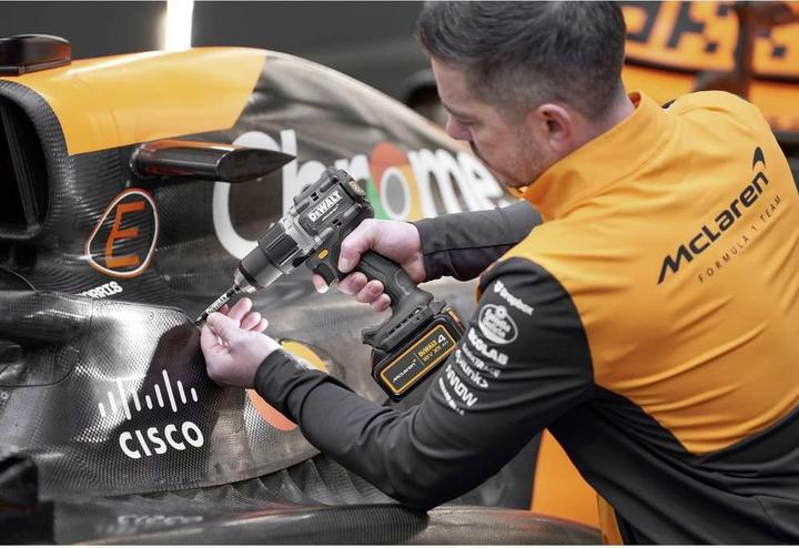 Actual product image DeWalt DCD85MM2T-QW (Rechargeable battery operated)