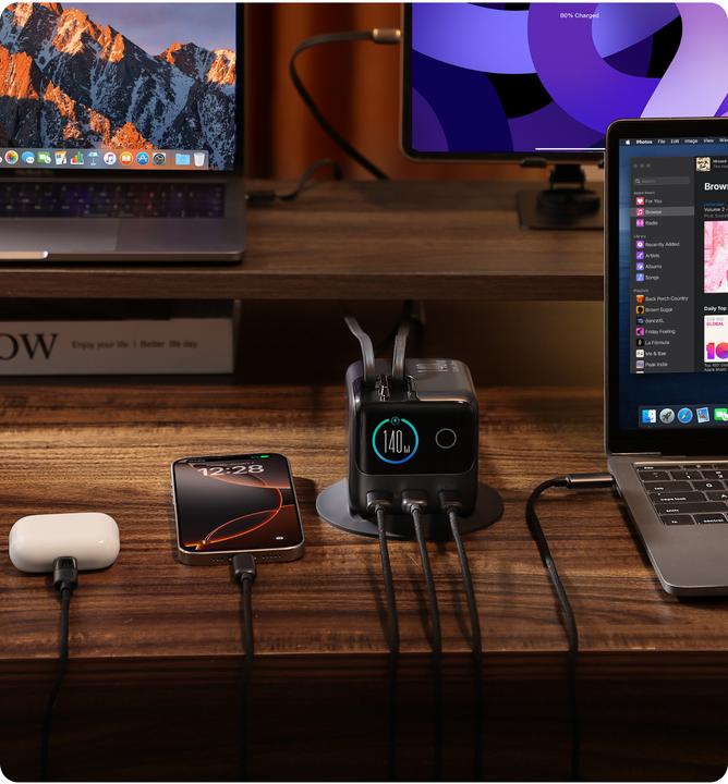 Produktbild Joyroom JR-TRD01 PODIX 140W 5-Port Desktop GaN Charger - Dark Gray (140 W, 5 Ports)