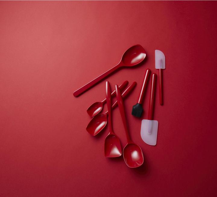 Actual product image Rosti Dough scraper Classic S Red