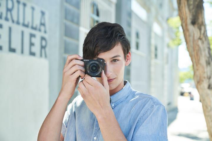 Image du produit Sony Alpha 6100 (24.20 Mpx, APS-C / DX)