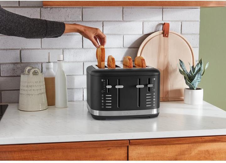 Produktbild KitchenAid 5KMT4109EBM manueller 4-Scheiben Toaster Matt Schwarz