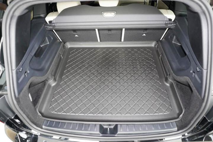 Actual product image Aristar Boot tray for Mercedes GLB / EQB electric from 2019 until today (Varioboden oben)
