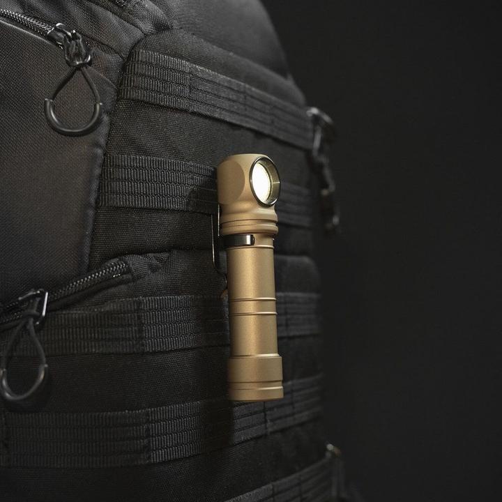 Image du produit ArmyTek Wizard C2 Pro Sand White Lampe de poche LED avec clip ceinture Alimentation par batterie 2500lm 115g (11.20 cm, 2500 lm)