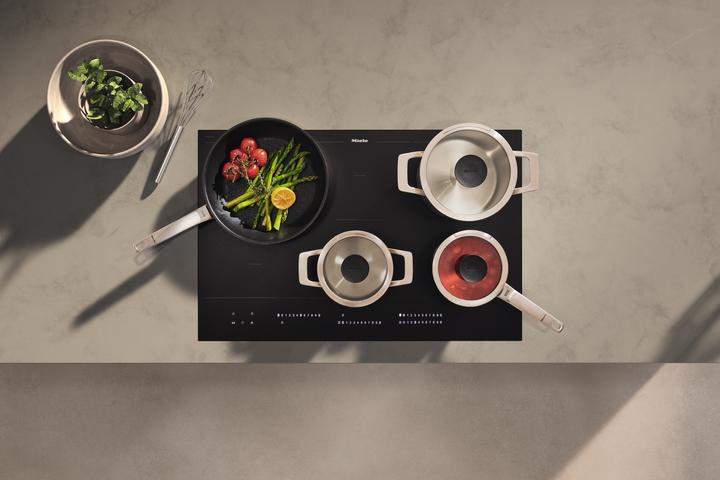 Image du produit Miele KMTS 5704-3 (Ensemble de casseroles et de poêles de cuisson, Acier inoxydable)