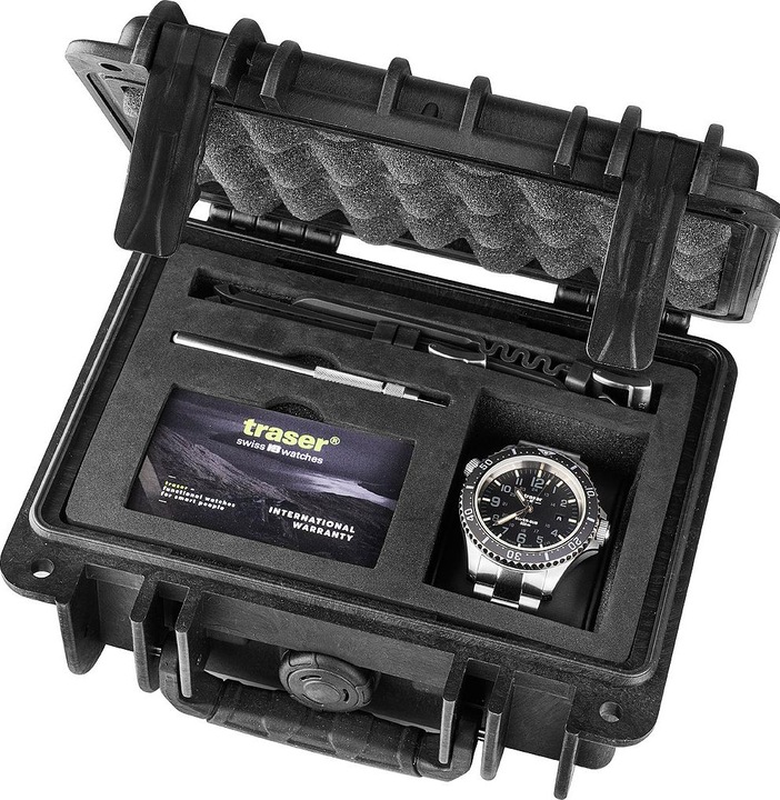 Actual product image Traser P67 Diver Automatic Set (Analogue wristwatch, 46 mm)
