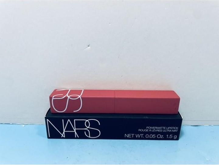 Immagine prodotto NARS Cosmetics Powermatte High Itensitiy (Donna americana)