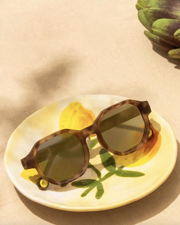 Actual product image Olivio & Co Junior #D Sonnenbrille Tortoiseshell