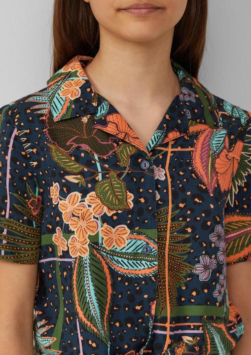 Actual product image S.Oliver Bluse Verkürzte Hemdbluse aus satinierter Viskose (146, 152)