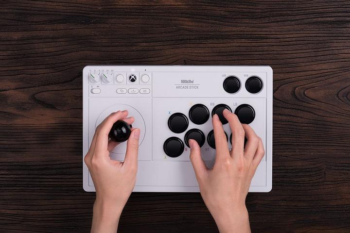 Produktbild 8bitdo Arcade Stick