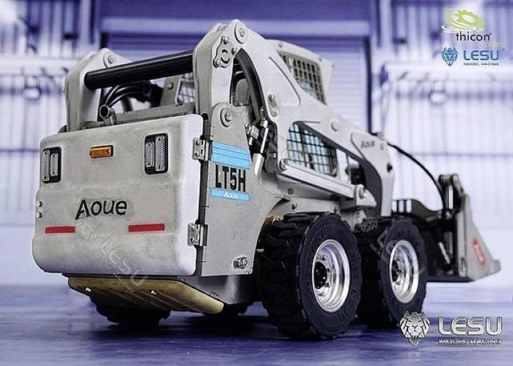 Actual product image Thicon Models 58500 Skid steer loader 1:14 electric RC functional model kit