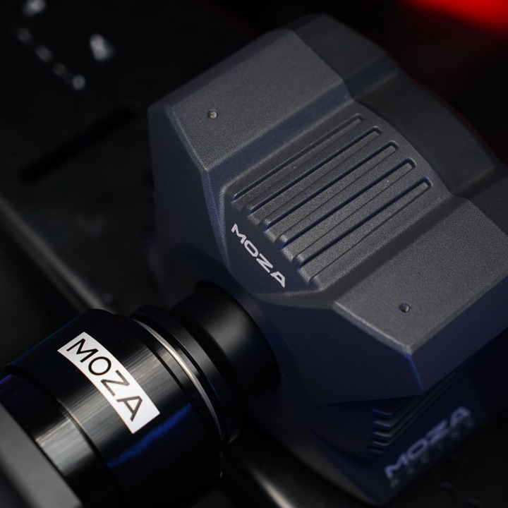 Actual product image Moza R3 Racing Set (Xbox Series S, Xbox Series X, PC, Xbox One S, Xbox One X)