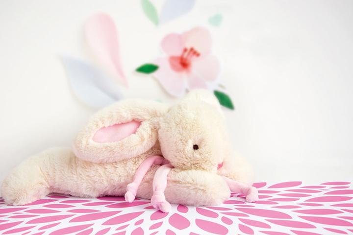 Actual product image Doudou et Compagnie Plush Bunny Candy (19 cm)