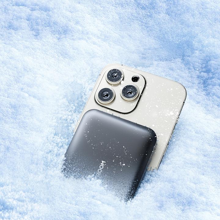 Actual product image Joyroom Mini Magnetic Wireless Powerbank (20W) (10000 mAh, 20 W, 37 Wh)