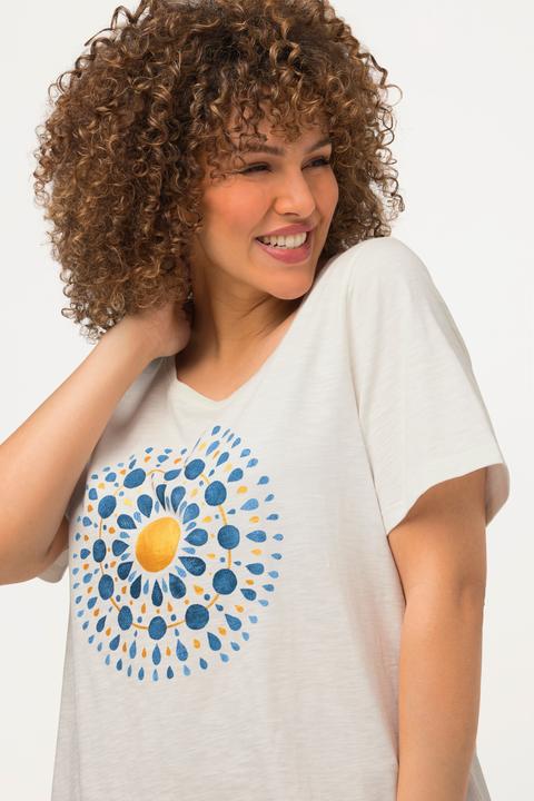 Image du produit Ulla Popken T-shirt en A à col rond et manches courtes. Mandala. (42, 44)