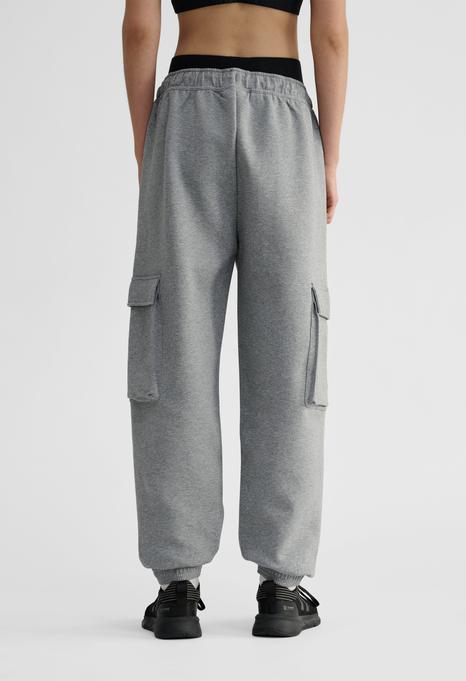 Actual product image hummel Hmltech Fleece Loose Cargo Pants (L)