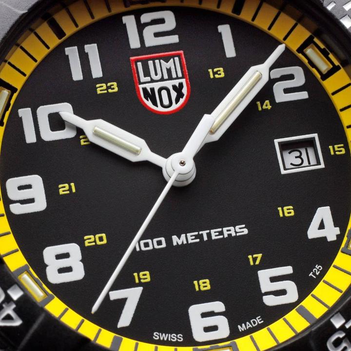Actual product image Luminox Leatherback Sea Turtle Giant 0320 Series (Diving watch, 44 mm)