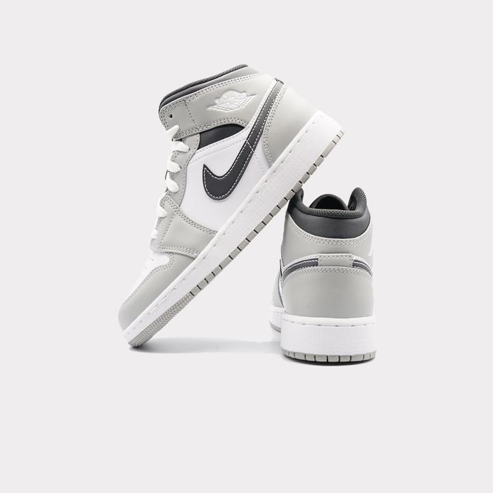 Image du produit Nike Air Jordan 1 (40)