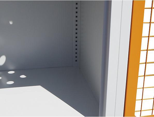 Image du produit eurokraft basic Armoire pour bouteilles de gaz, 2 portes, h x l x p 1550 x 1360 x 680 mm. (136 cm, 155 cm)