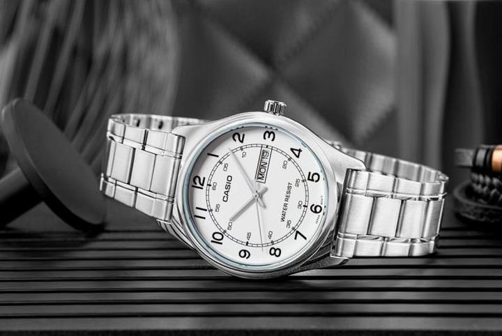 Produktbild Casio Mod. EASY READER (Analoguhr, 38 mm)