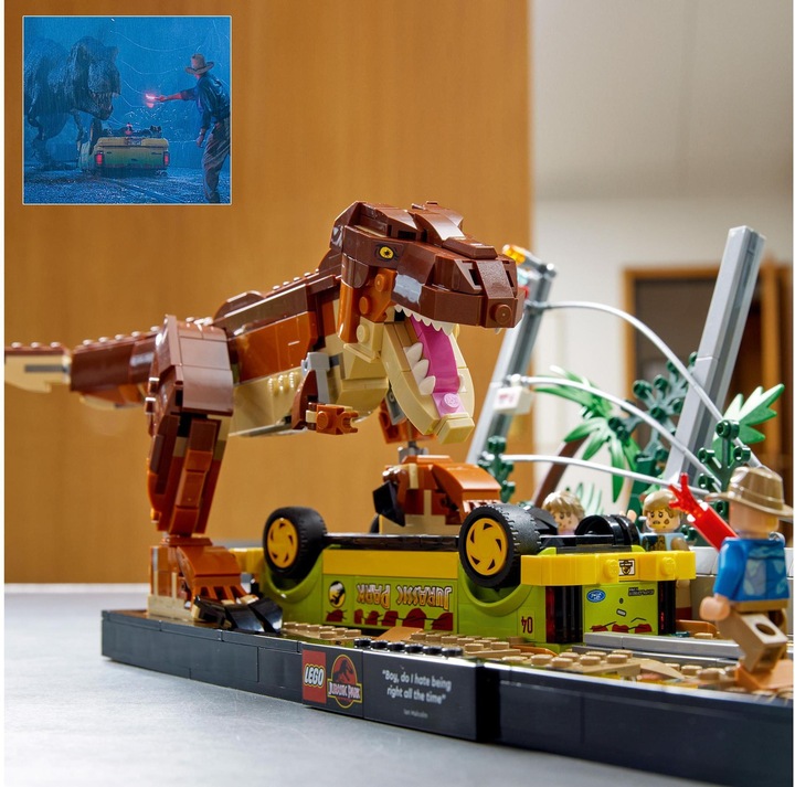 Immagine prodotto LEGO L'epidemia del T. Rex (76956, Set LEGO rari)