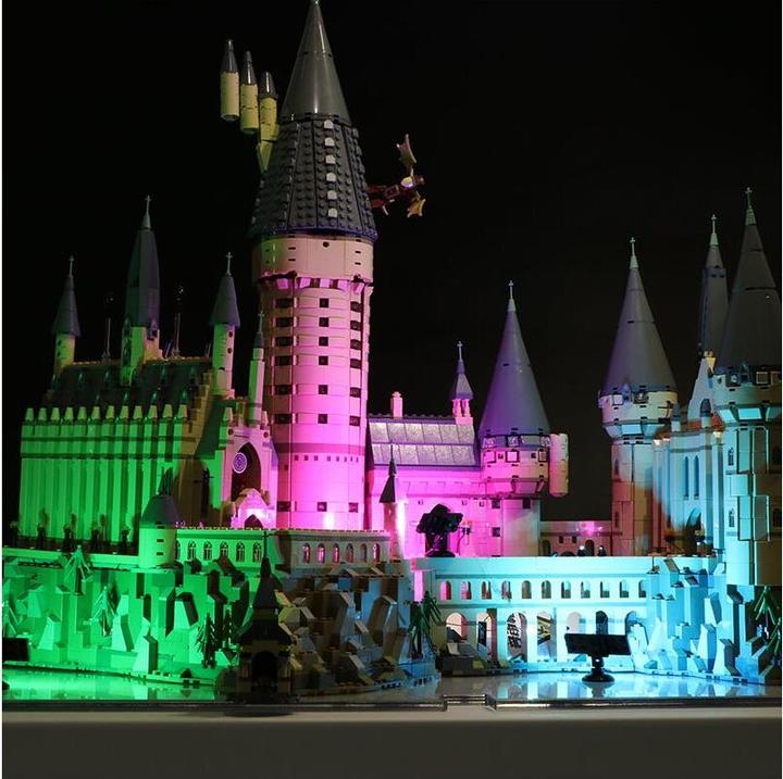 Actual product image BrickBling LED Licht Set für LEGO Harry Potter: Schloss Hogwarts (71043) inkl. Fernbedienung