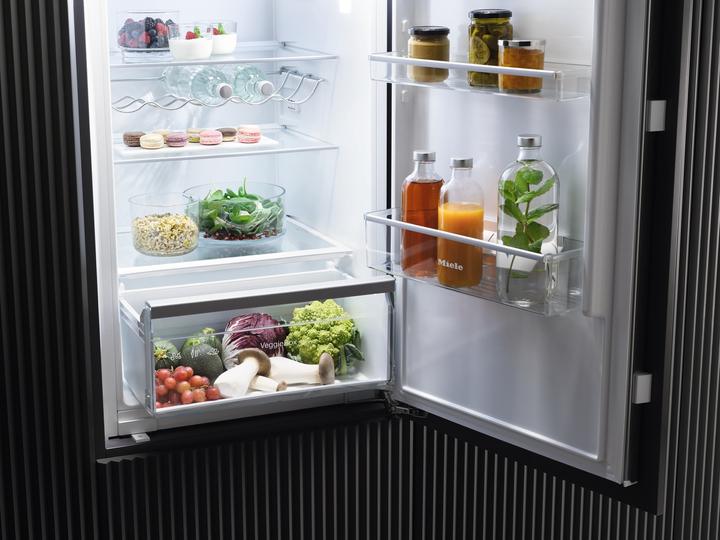 Actual product image Miele K 7326 E (187 l)