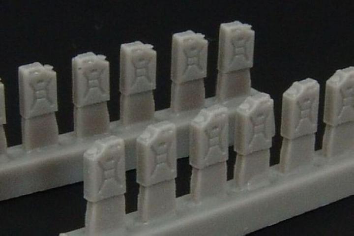 Actual product image Brengun Modern fuel cans