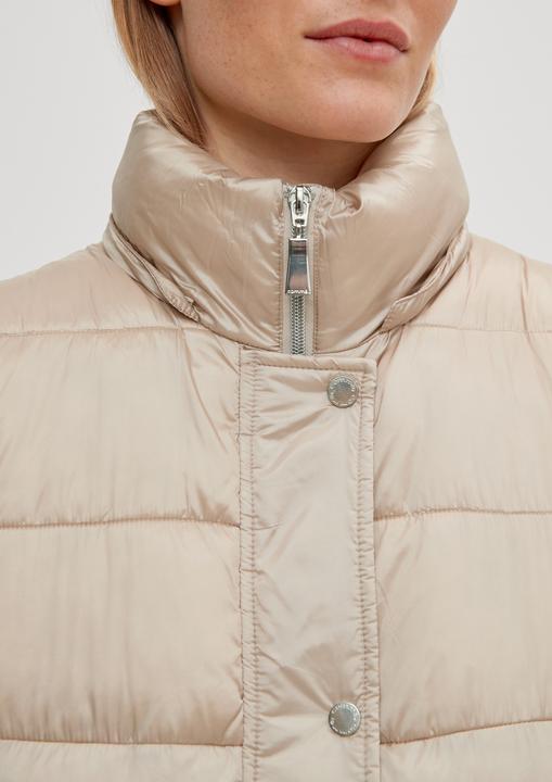 Actual product image Comma Quilted gilet (40)
