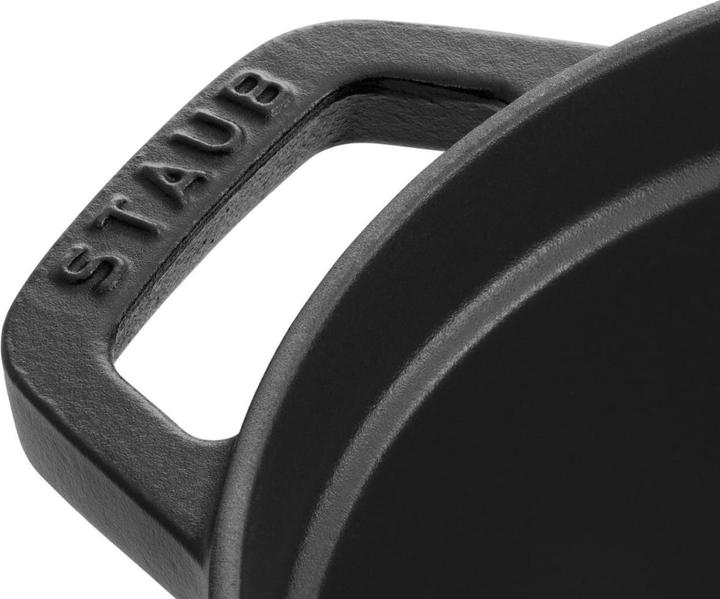 Actual product image Staub Cocotte (22 cm, Casserole + Stewpot, Cast iron)