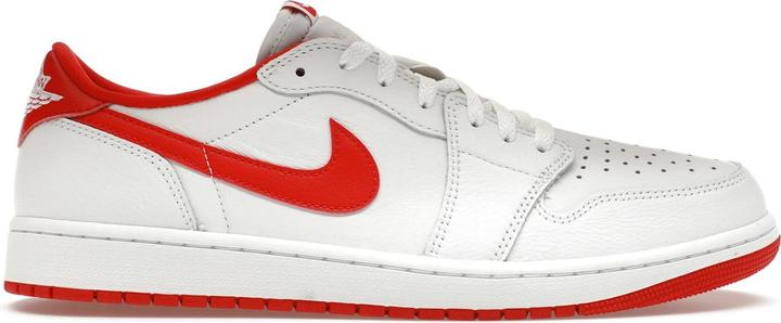 Produktbild Jordan 1 Retro Low OG University Red (41)