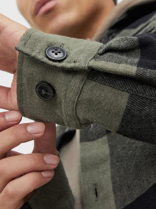 Produktbild Jack & Jones Kariertes Overshirt (XS)