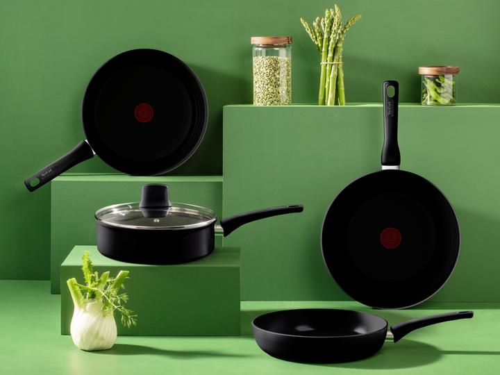 Productafbeelding Tefal Renew Zwarte keramische hapjespan 24 cm - Inductie (24 cm, Steelpan, Aluminium)