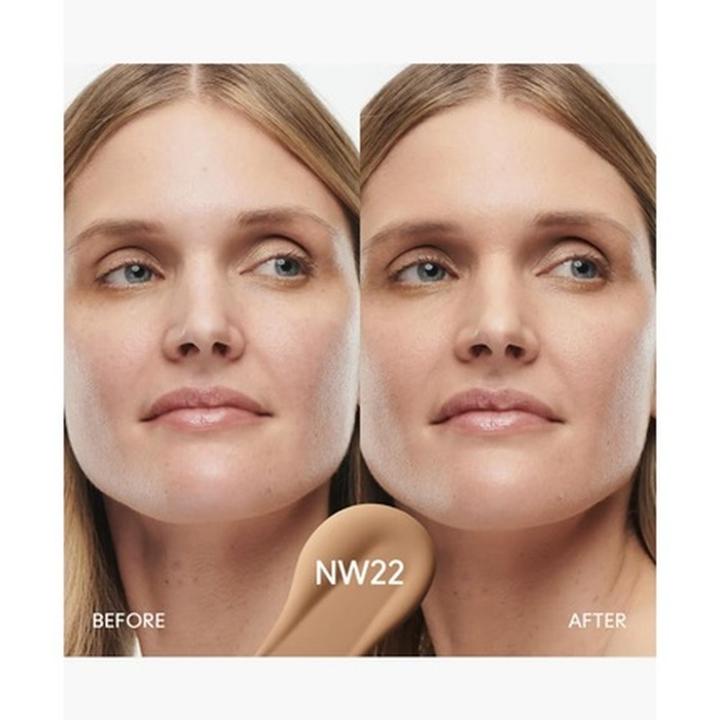 Actual product image MAC Cosmetics M.A.C. Studio Rad Serum Pow Fond de Teint NW22 (No. NW22)