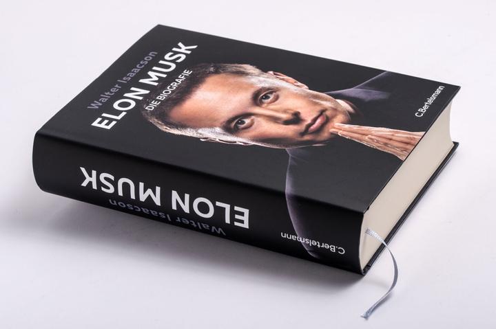 Actual product image Elon Musk (German, Walter Isaacson, 2023)