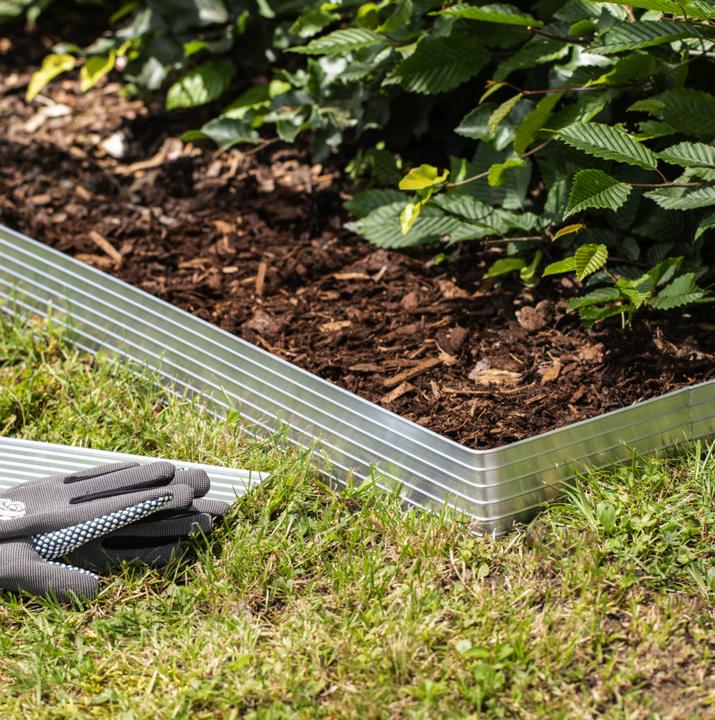 Actual product image Windhager Lawn and design edge aluminium