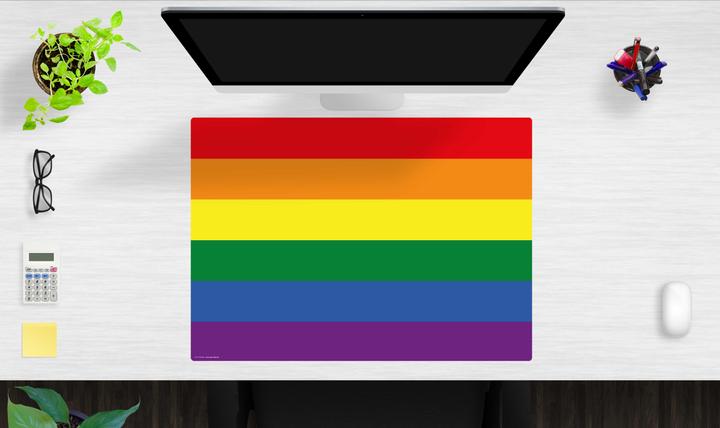 Produktbild CoverYourDesk Schreibtischunterlage Flagge Regenbogen