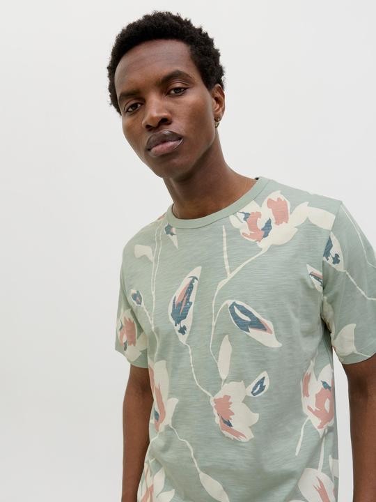 Actual product image Jack & Jones All Over Print Rundhals T-shirt T-shirt (S)
