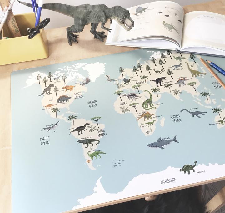 Produktbild CoverYourDesk Schreibtischunterlage Dinosaurier ABC