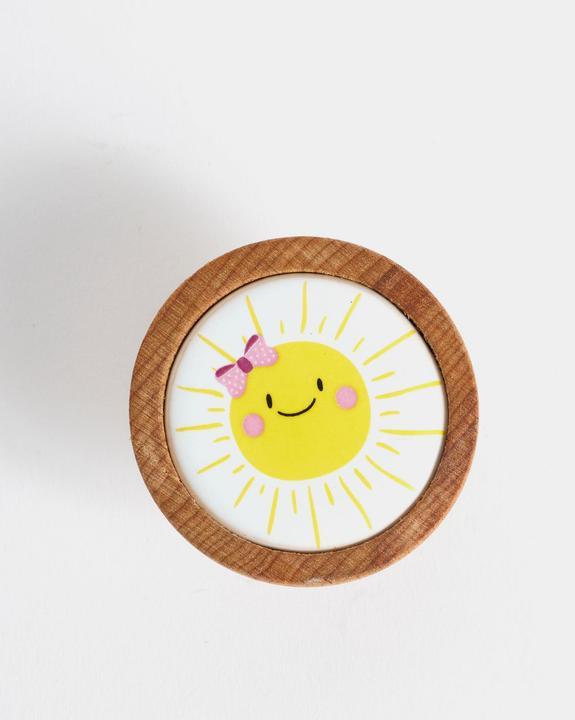 Actual product image Hanah Home Sunny Decorative Handle