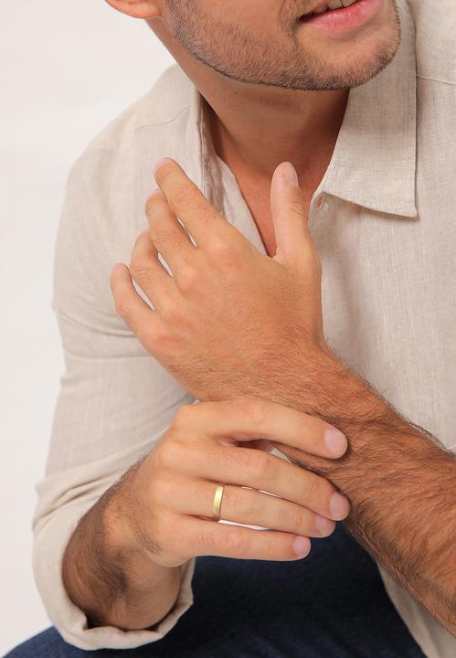 Immagine prodotto Kuzzoi Anello a fascia Anello da uomo Anello dell'amicizia 375 oro giallo (66, 375/9 K)