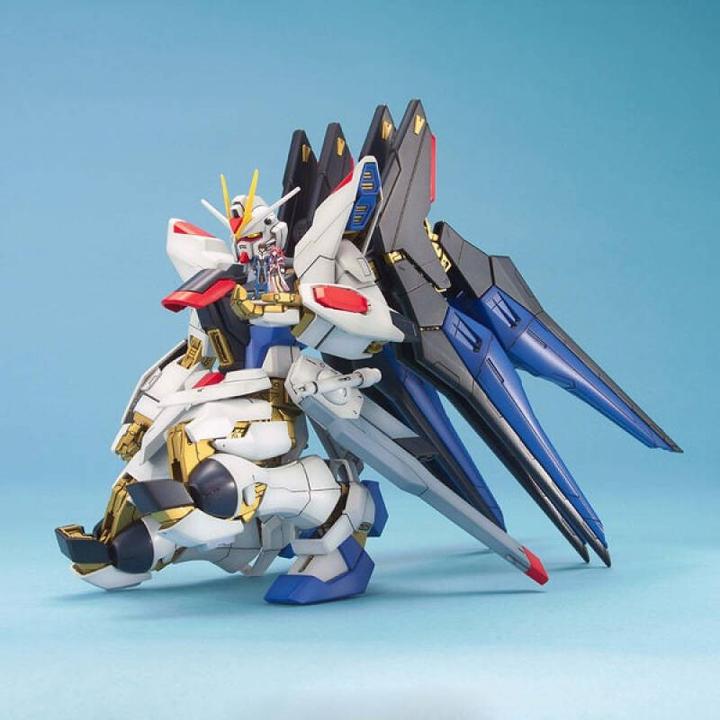 Actual product image Bandai Strike Freedom Gundam