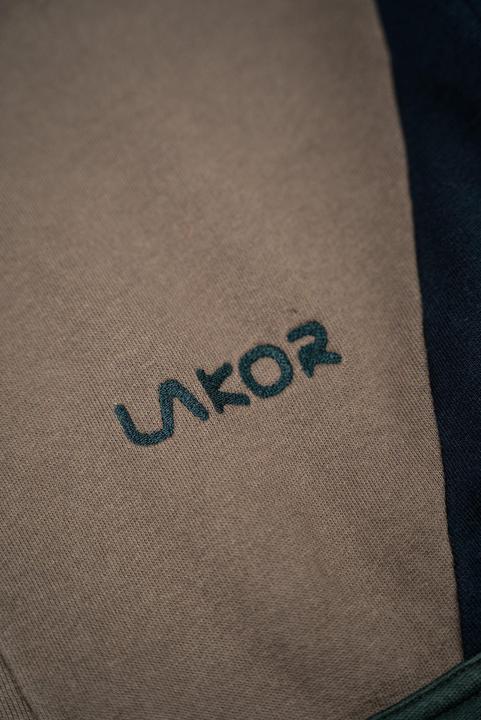 Actual product image Lakor Colorblock Half Zip (M)